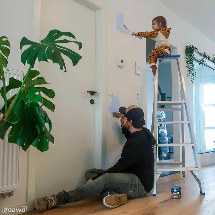 Papá tiene miedo a las alturas, así que le ayudé con algunas tareas hoy
