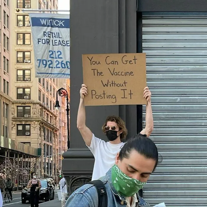 Dude Keeps Protesting Annoying Everyday Things With Funny Signs (35 New Pics)