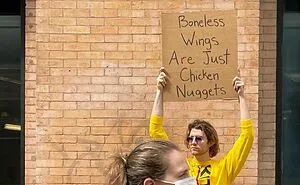 Dude Keeps Protesting Annoying Everyday Things With Funny Signs (35 New Pics)