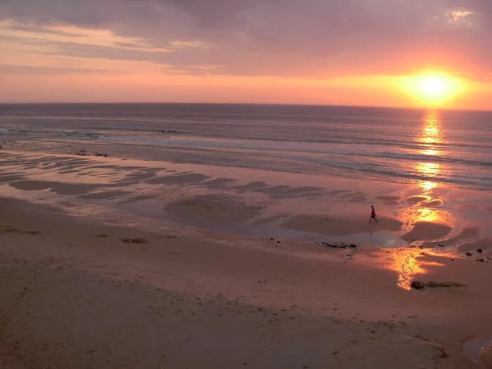 13 Years Ago I (M23) Called Two Of My Friends (F21) And Sugested A Weekend Getaway. I Made A Reservation For 1 Night Right Near This Beach. Most Peaceful Weekend Of My Life.