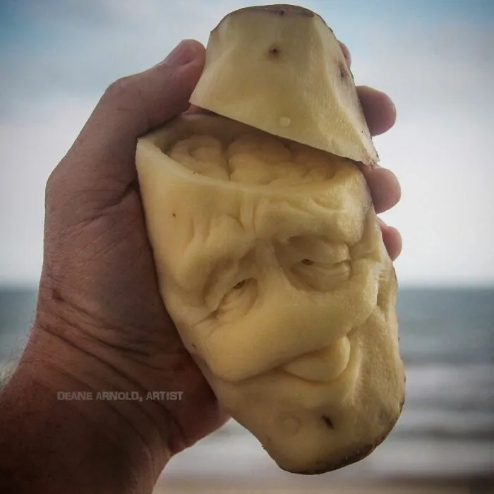 I Make Fruit And Vegetable Carvings That Are Inspired By Pop Culture, Horror, Fantasy, And More (40 Pics)