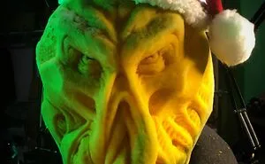 I Make Fruit And Vegetable Carvings That Are Inspired By Pop Culture, Horror, Fantasy, And More (40 Pics)
