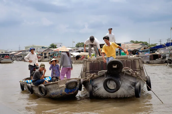 Photographer Captured His Travels From Southern To Northern Vietnam (30 Pics)