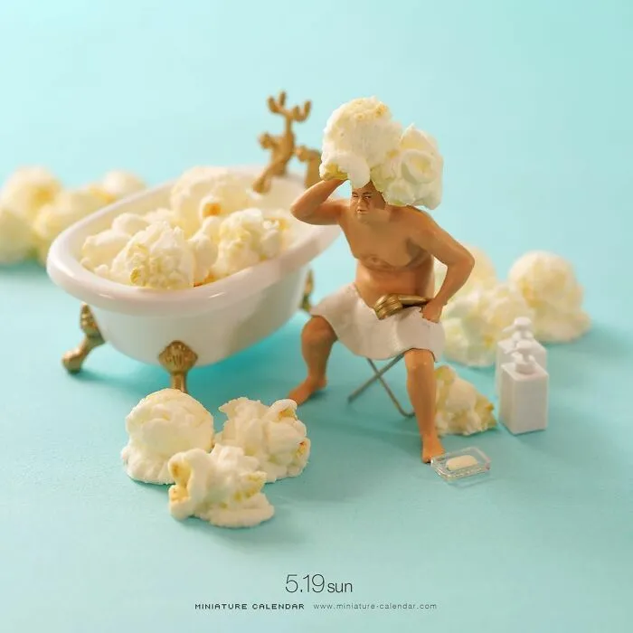 Japanese Artist Has Been Creating Miniature Dioramas Every Day For Seven Years (45 New Pics)