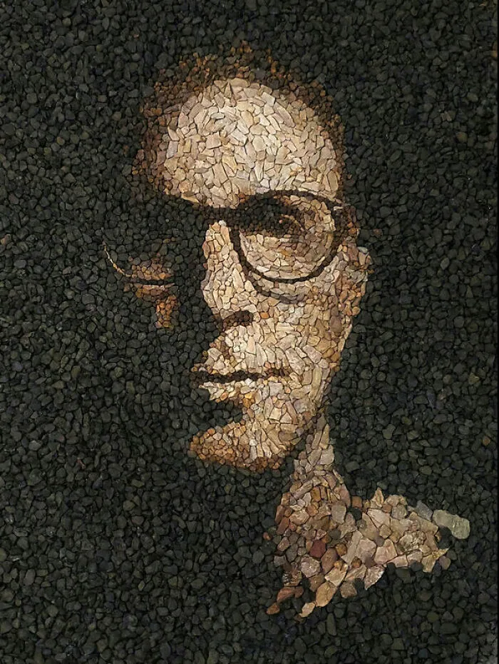 This Artist Creates Intricate Art Using Pebbles (26 Pics)