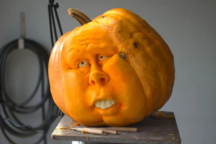 I Make Fruit And Vegetable Carvings That Are Inspired By Pop Culture, Horror, Fantasy, And More (40 Pics)