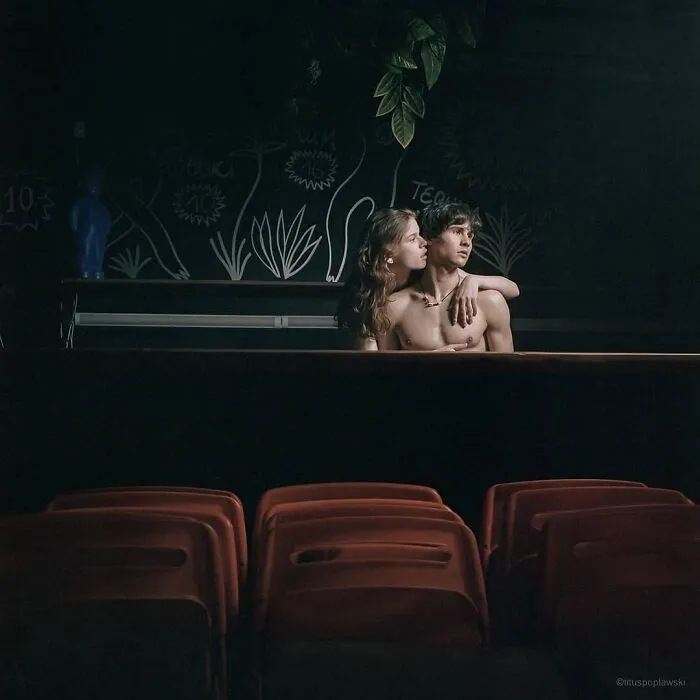 Photographer Uses An Analog Camera To Capture Eerie And Surreal Photos Of People (30 Pics)