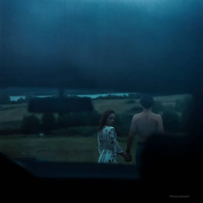 Photographer Uses An Analog Camera To Capture Eerie And Surreal Photos Of People (30 Pics)