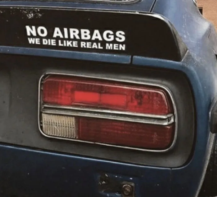 This Facebook Group Documents Examples Of Bad Drivers, And Here Are 35 Of Their Funniest Posts