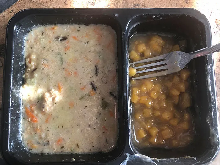 La comida del hospital parece lo contrario a una comida. Los grandes Estados Unidos