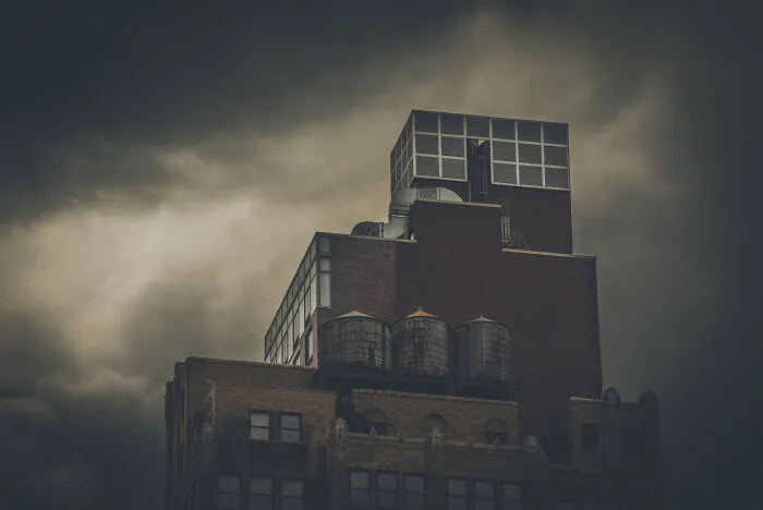 Here Are 34 Eerily Beautiful Liminal Spaces I Captured (34 Pics)