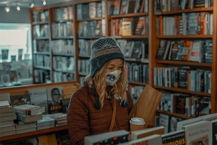 Personas que han abandonado sus primeras citas comparten el momento en que se dieron cuenta de que debían irse (30 historias)