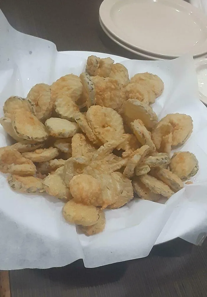 They Didn't Have Any Other Sides Cos They Were About To Close So I Got Like 100 Fried Pickles