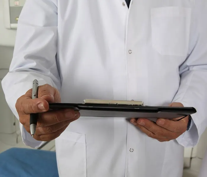 20 Women Share The Most Unprofessional And Disgusting Things A Doctor Has Told Them