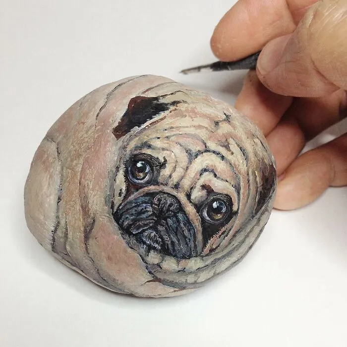 I Paint 3D Miniature Animals On Stones To Reflect Their Character And Spirit (30 Pics)