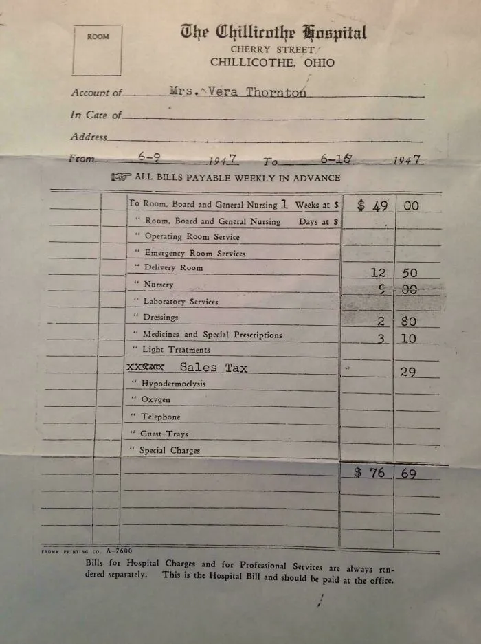 Esta factura médica de 1947
