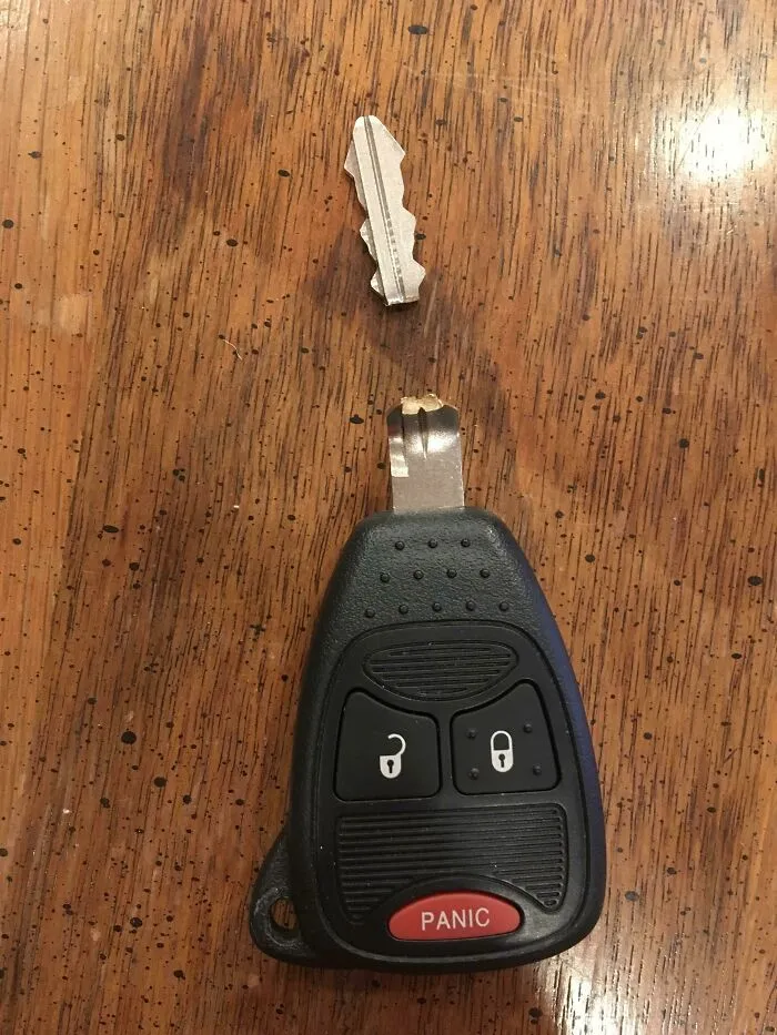 Invited Some "Friends" Over For A 4th Of July Party, Woke Up To Find My Car Key Like This
