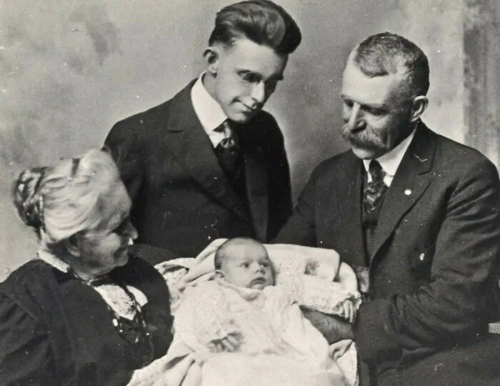 My Grandfather, Great-Grandfather, Great-Great-Grandfather, And Great-Great-Great Grandmother, Ca 1918