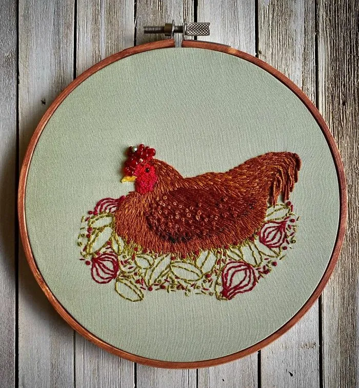 I Spent Hundreds Of Hours Embroidering Realistic Animals With Elements Of Bling (14 New Pics)