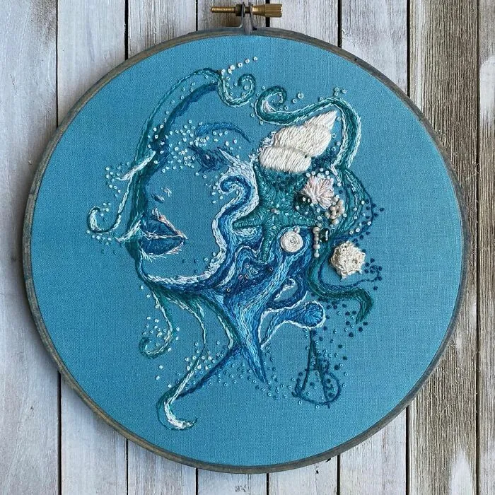 I Spent Hundreds Of Hours Embroidering Realistic Animals With Elements Of Bling (14 New Pics)