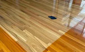 50 Things Worn Down Over Time That Tell Interesting Stories (New Pics)