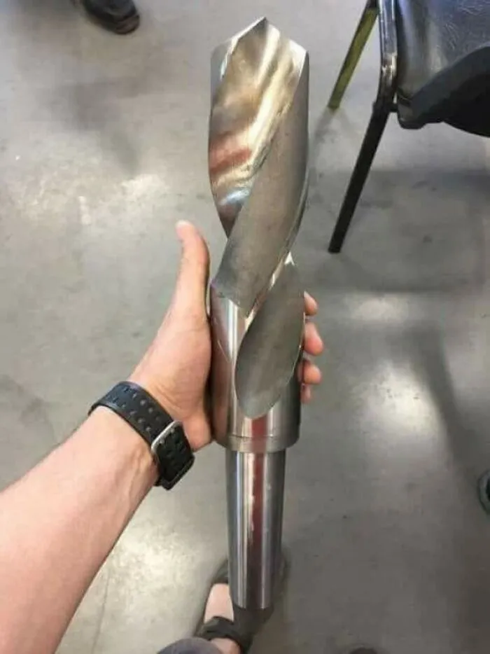 Cuando te equivocas de punta en el pedido de un taladro
