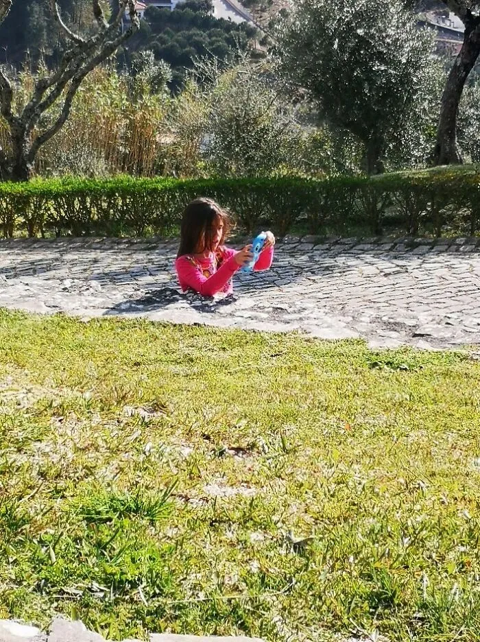 Mi hija, ¿dónde está el resto de ella? ohh ya veo, ¿y tú?