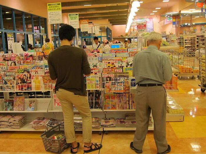 30 Awkward Situations That Are Embarrassing For No Real Reason