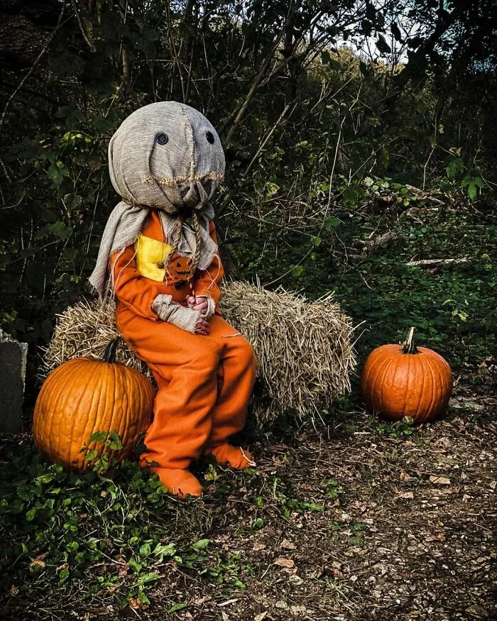 A Horror–Mad Seven-Year-Old Girl Has Ditched Disney Princesses To Dress Up As Horror Icons (45 Pics)