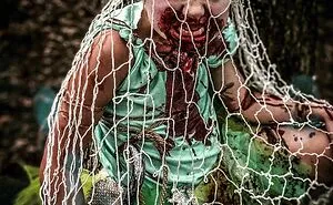 A Horror–Mad Seven-Year-Old Girl Has Ditched Disney Princesses To Dress Up As Horror Icons (45 Pics)