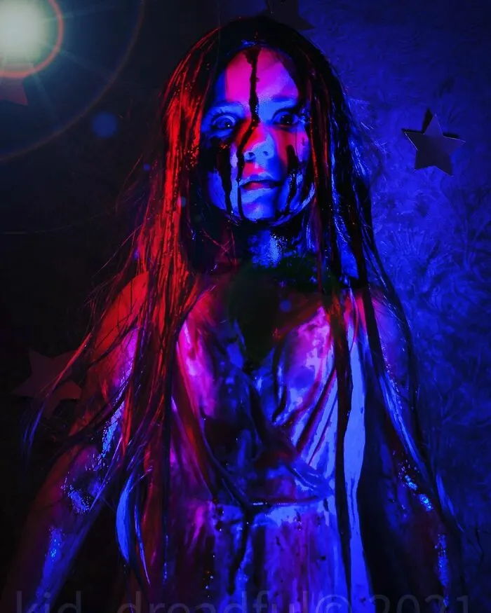 A Horror–Mad Seven-Year-Old Girl Has Ditched Disney Princesses To Dress Up As Horror Icons (45 Pics)