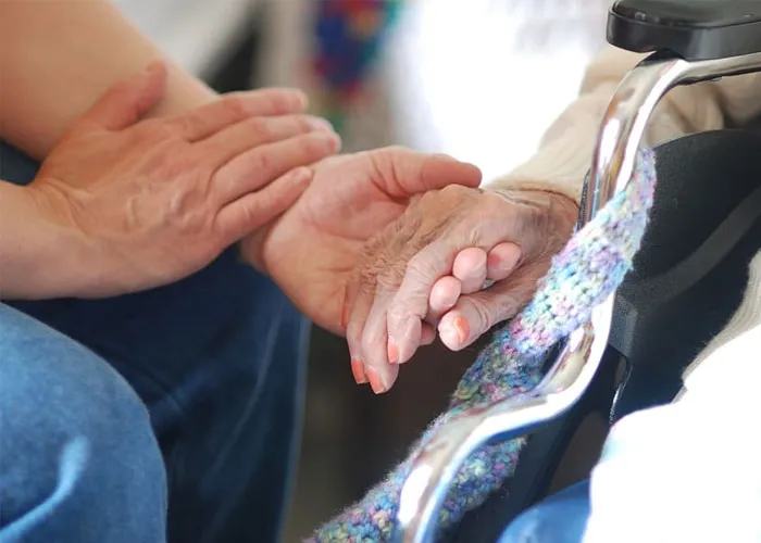 35 People Describe The Most Bittersweet Moment They Have Ever Experienced
