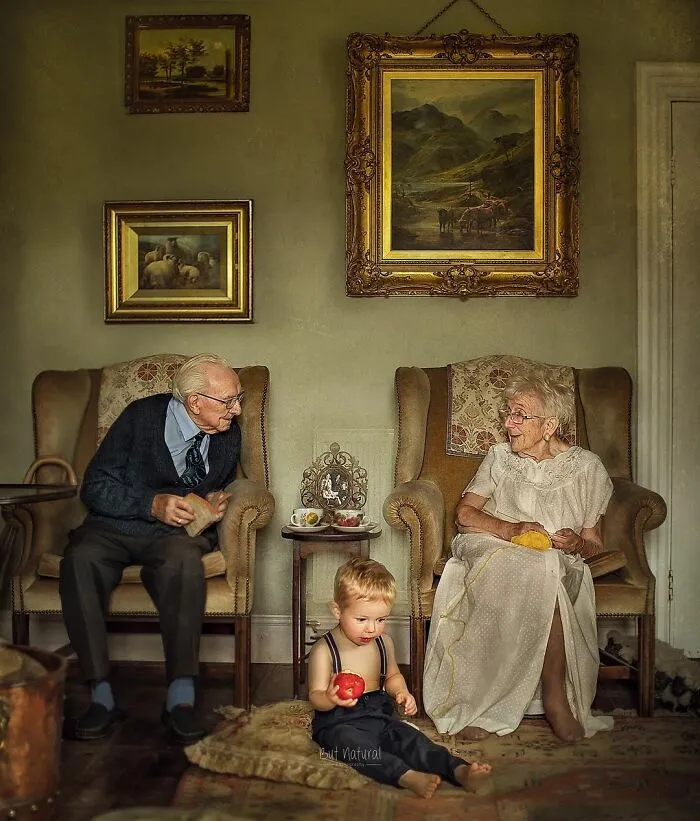 Retrato a abuelos con sus nietos porque nadie nunca me fotografió con los míos (27 imágenes)