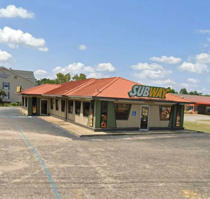 Dothan, Alabama. Soy de allí y puedo confirmar sin lugar a dudas que era un Pizza Hut