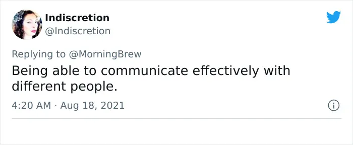 Twitter Users Share 30 Everyday Signs That Show A Person Is Very Smart But Others May Confuse Them With Stupidity