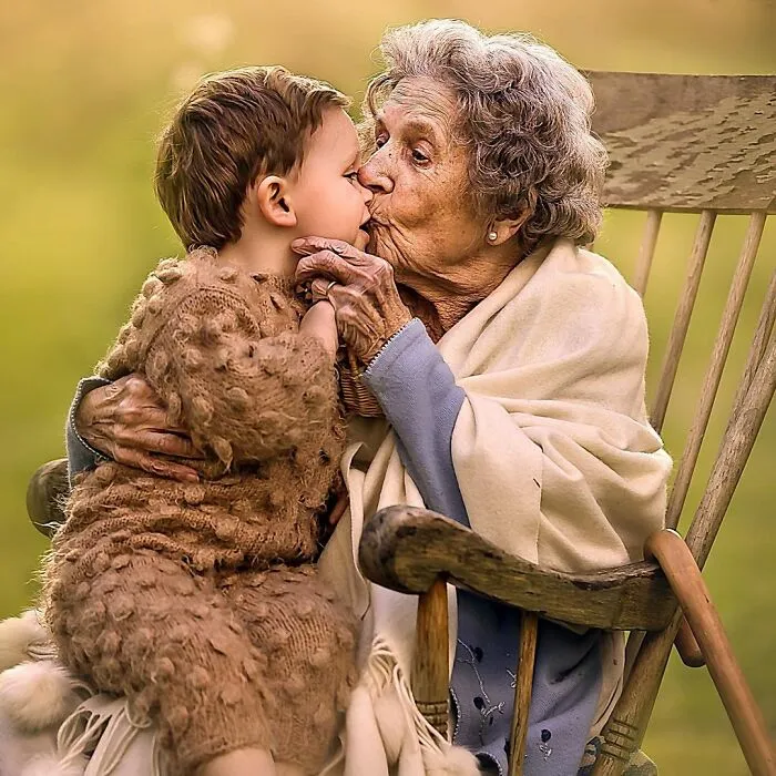 I Capture Grandparents With Their Grandkids Because No One Ever Photographed Me With Mine (12 Pics)