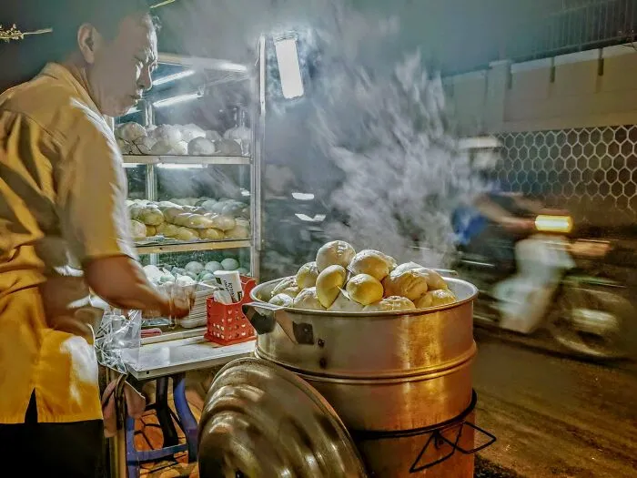 I Spent 17 Months In Vietnam Due To The Pandemic, And Here Are 35 Photos Capturing The Experience