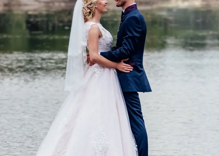 35 People Describe The Most Bittersweet Moment They Have Ever Experienced