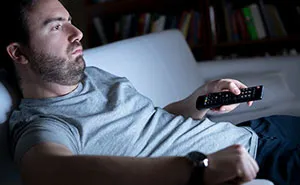 Tired Of Her Husband’s Laziness, Woman Takes A Vacation To Make Him Realize How Much She Does