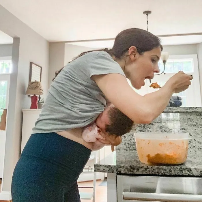 30 Honest Photos Of Post-Baby Bodies That Women Are Sharing To Reveal The Truth That Few People Talk About (New Pics)