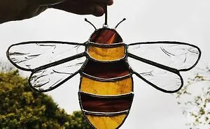 I Worked At A Glass Shop For Two Years And After I Lost My Job During The Pandemic, I Started Making Colorful Art From Stained Glass (43 Pics)