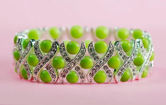 Fun Fashion Images That Play With Food