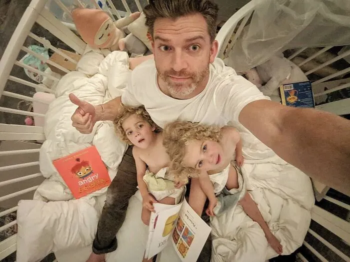 Father Of 4 Daughters Refuses To Sugarcoat His Instagram Pics, Has A Massive Following Online (New Pics)