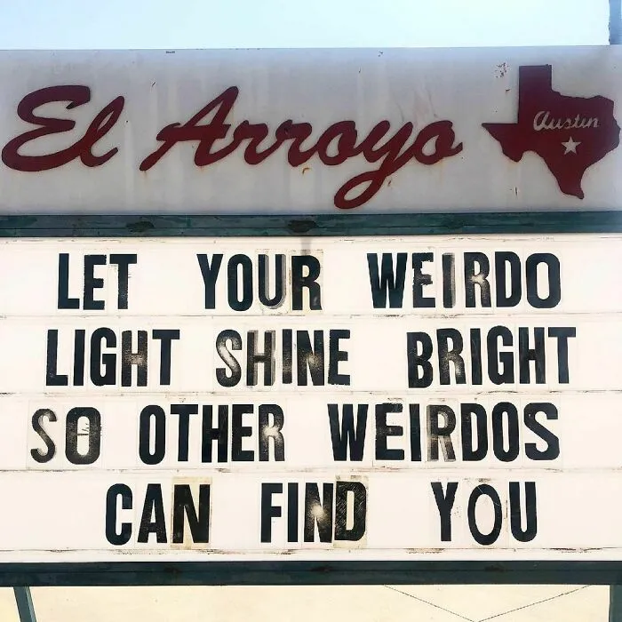 Los carteles de este restaurante son tan divertidos que seguramente vuelvas solo para leerlos (25 fotos nuevas)