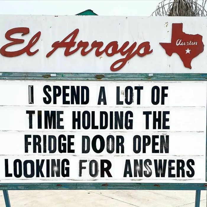 Los carteles de este restaurante son tan divertidos que seguramente vuelvas solo para leerlos (25 fotos nuevas)