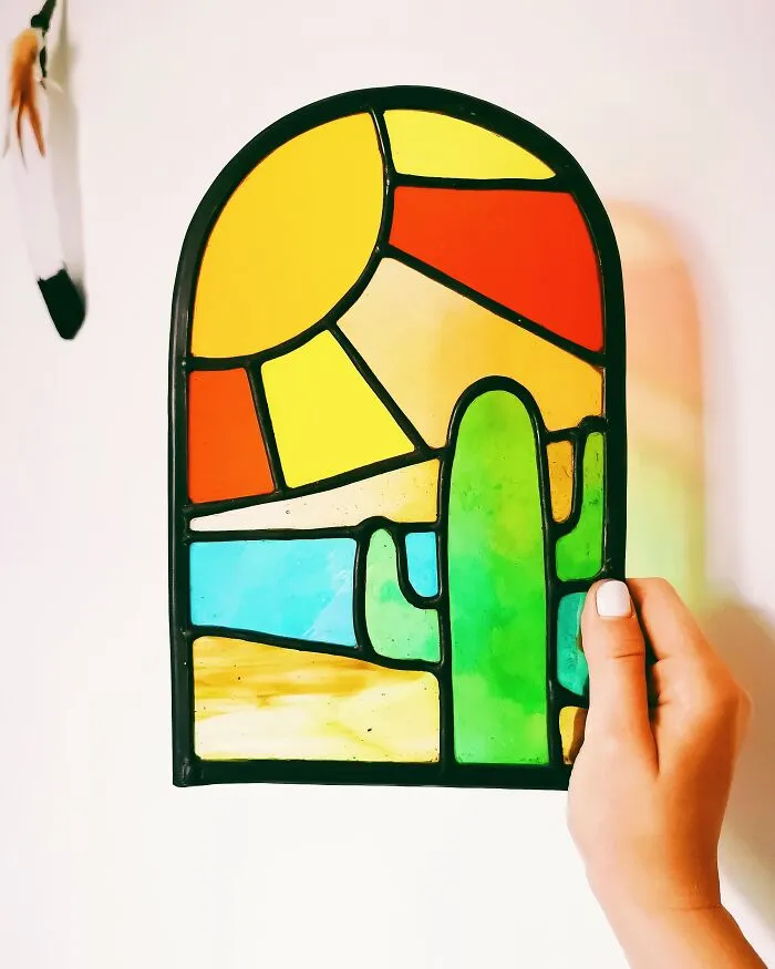 I Worked At A Glass Shop For Two Years And After I Lost My Job During The Pandemic, I Started Making Colorful Art From Stained Glass (43 Pics)