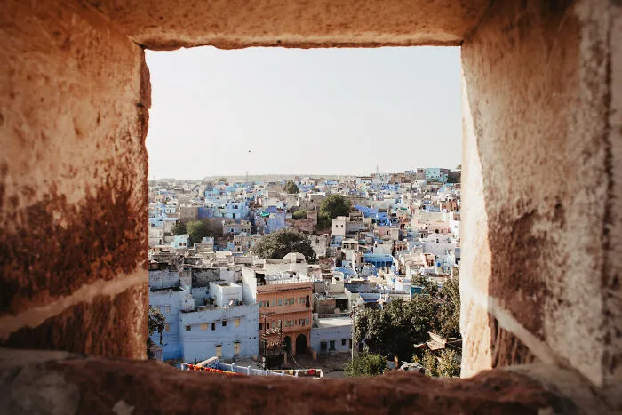Photographer Captures The Daily Life Of People In India (35 Pics)
