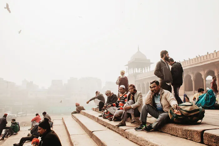 Photographer Captures The Daily Life Of People In India (35 Pics)