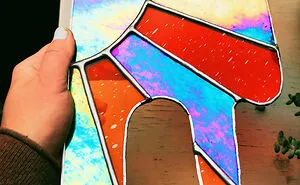 I Worked At A Glass Shop For Two Years And After I Lost My Job During The Pandemic, I Started Making Colorful Art From Stained Glass (43 Pics)