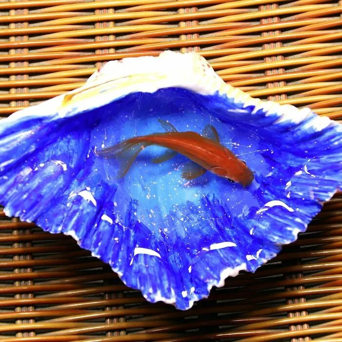 30 Beautiful And Detailed Paintings In Resin By This Artist